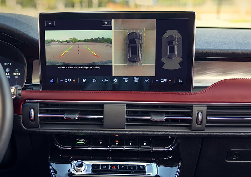 The large center touchscreen of a 2024 Lincoln Corsair® SUV is shown. | Dave Sinclair Lincoln St. Peters in Saint Peters MO
